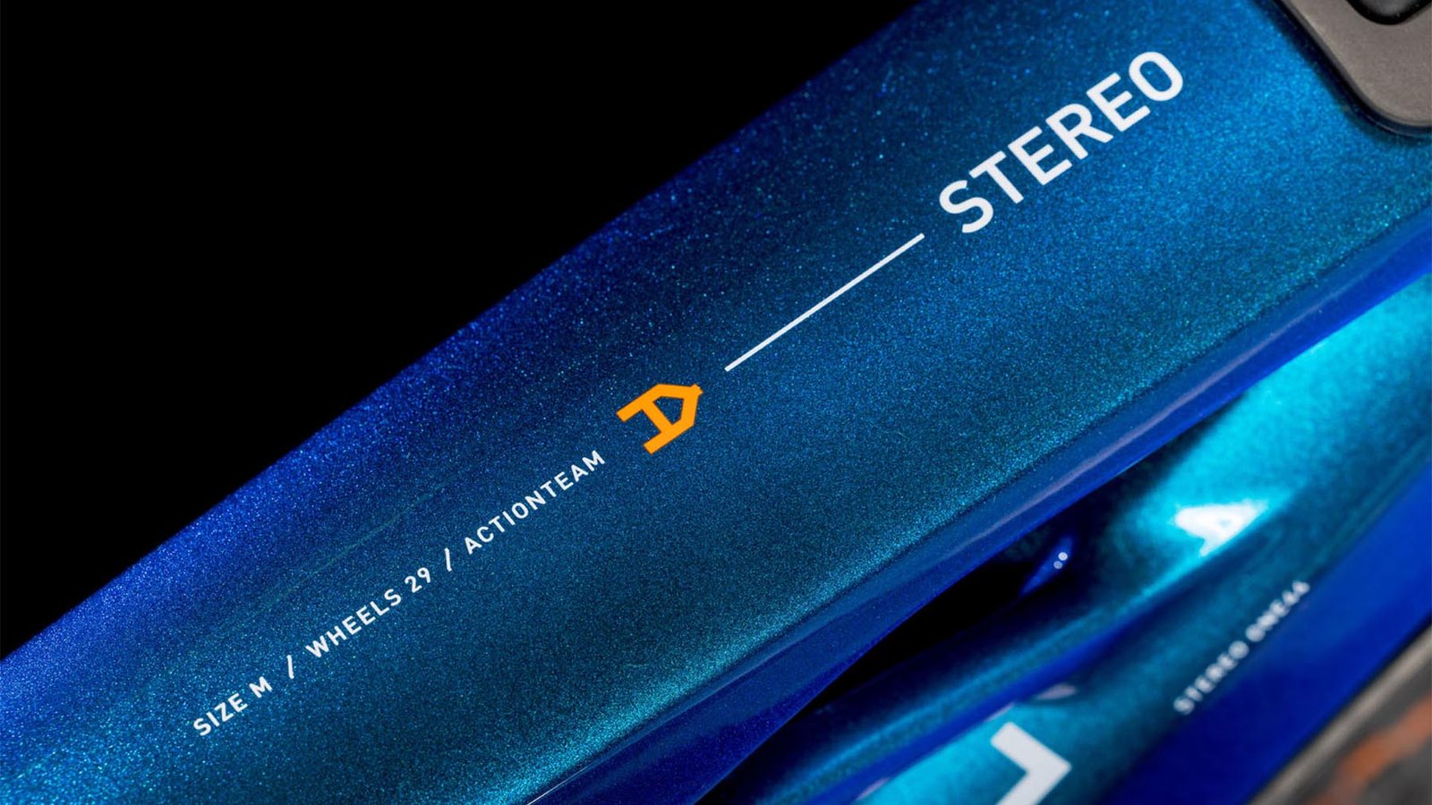 Cube Stereo Hybrid ONE44 HPC AT 800 actionteam - Image 4